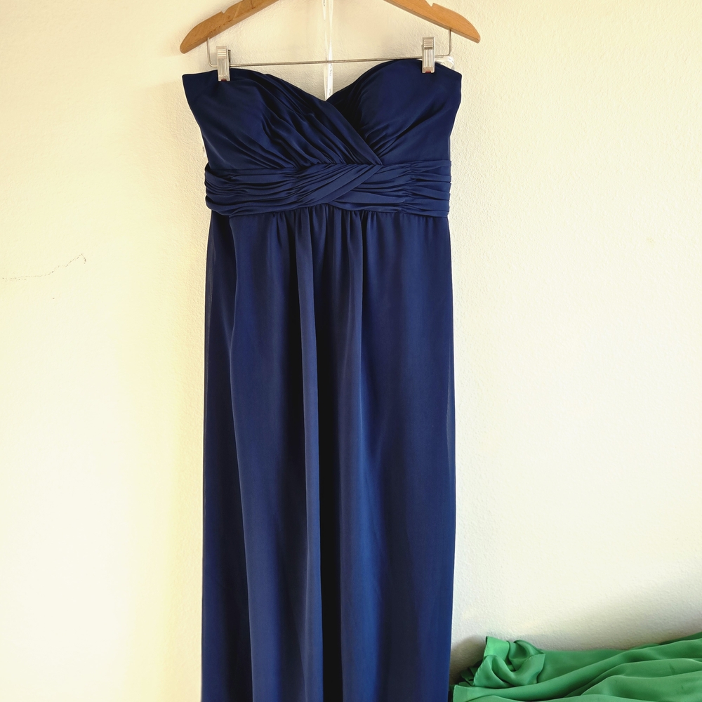 Ptetty Maids Elegant Navy Blue Strapless Dress